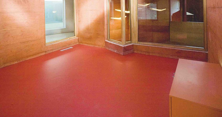 Gerflor Marmorette в интерьере офиса Натуральный линолеум Gerflor Marmorette