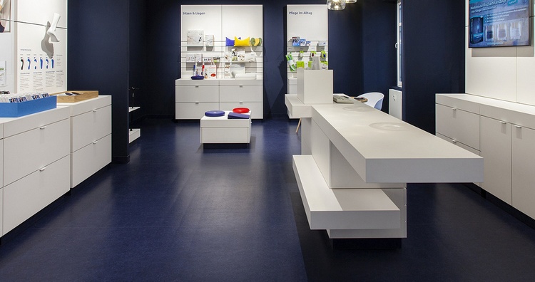 Натуральный линолеум Gerflor Marmorette в интерьере Натуральный линолеум Gerflor Marmorette
